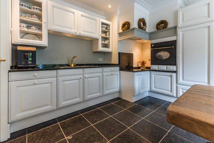 Foto 18 van Oranje Nassaulaan 8