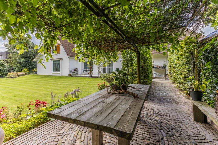 Foto 44 van Oranje Nassaulaan 8