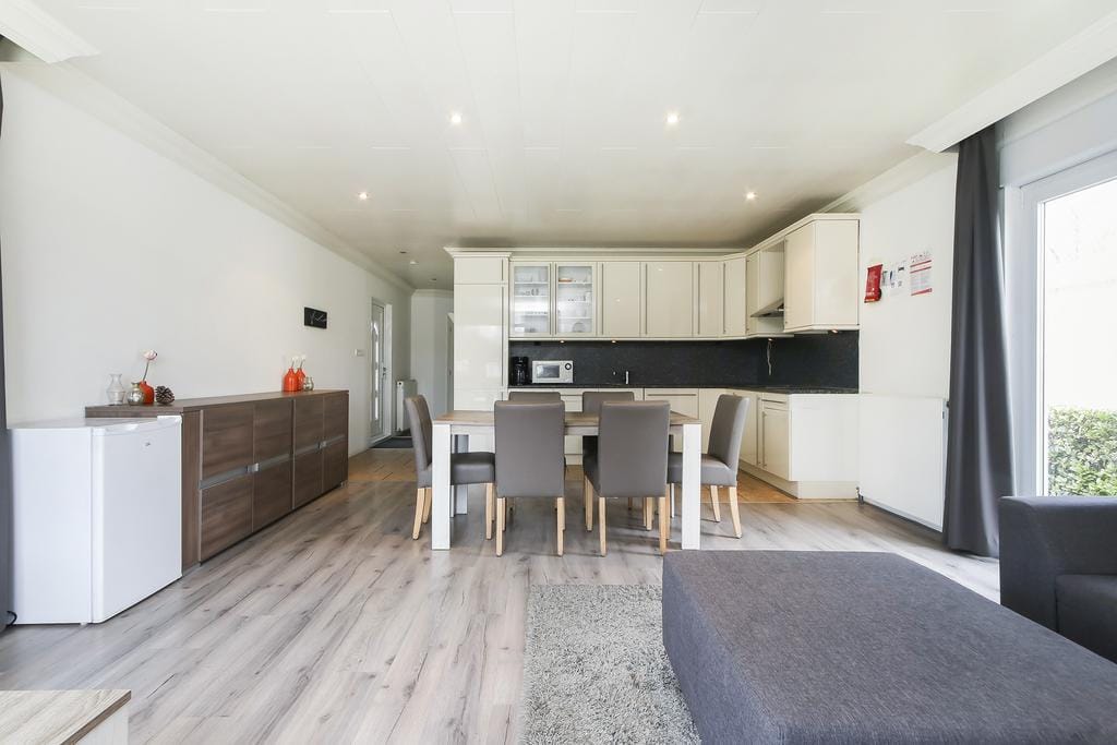 Foto 13 van Rijksstraatweg 186-432