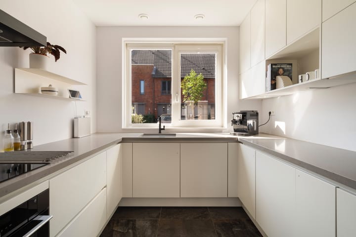 Foto 6 van Smaragd 2