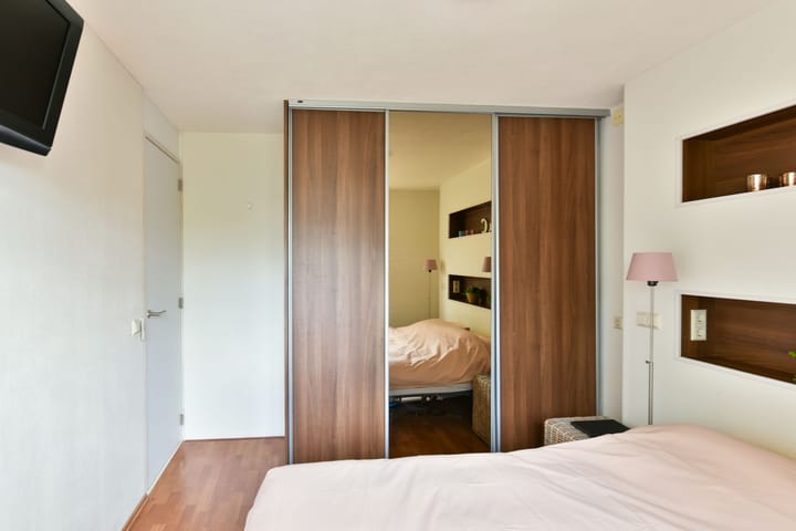 Foto 13 van Waterhoen 10