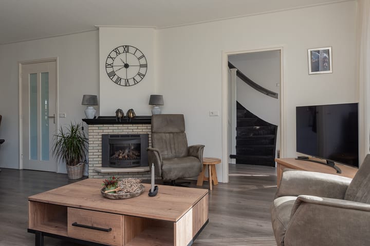 Foto 9 van Oranjeboomlaan 17