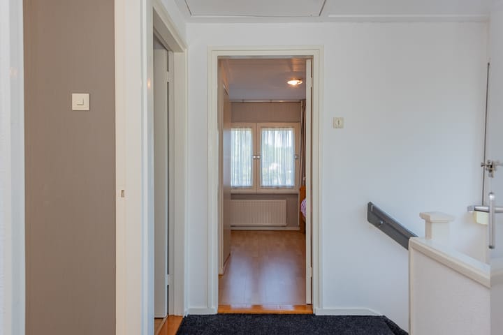 Foto 29 van Oranjeboomlaan 17