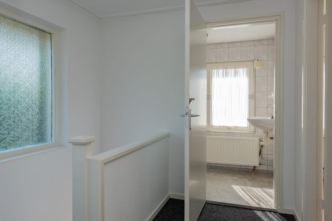 Photo 37 of Oranjeboomlaan 17