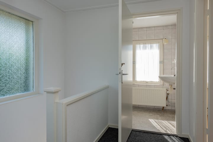 Foto 37 van Oranjeboomlaan 17