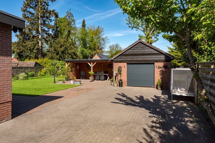 Foto 44 van Oranjeboomlaan 17