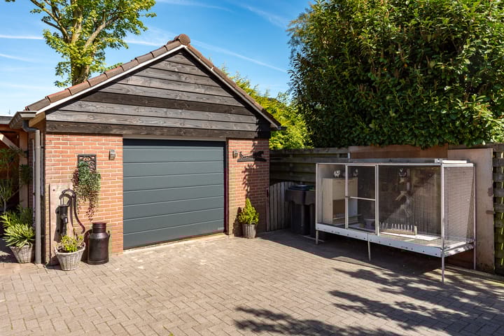 Foto 46 van Oranjeboomlaan 17