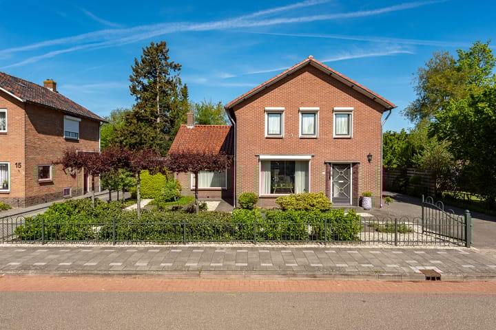 Foto 54 van Oranjeboomlaan 17