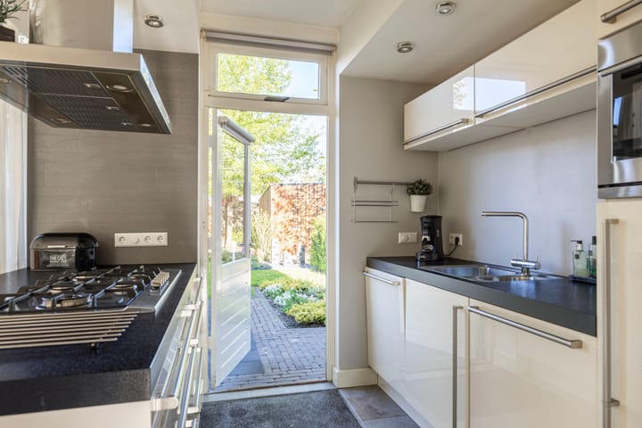 Foto 14 van Stephensonstraat 26