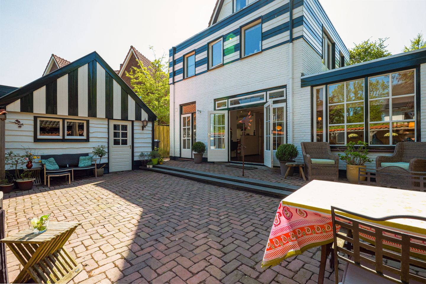 Foto 4 van Burg. Canterslaan 12