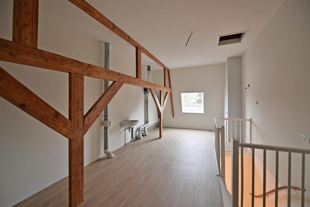 Photo 14 of Naarderstraat 19-B