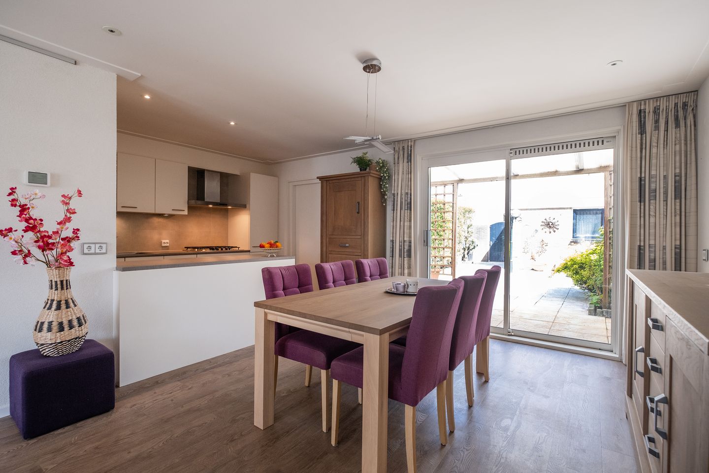 Foto 4 van Paradijsvogel 58