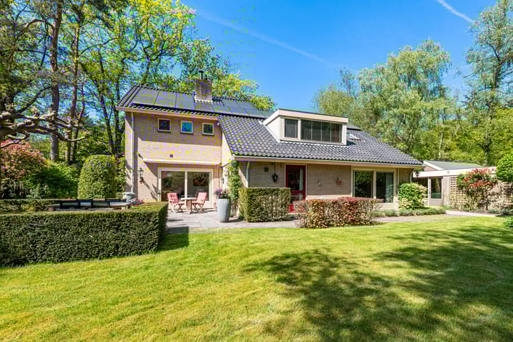 Foto 50 van Beukenrodelaan 15