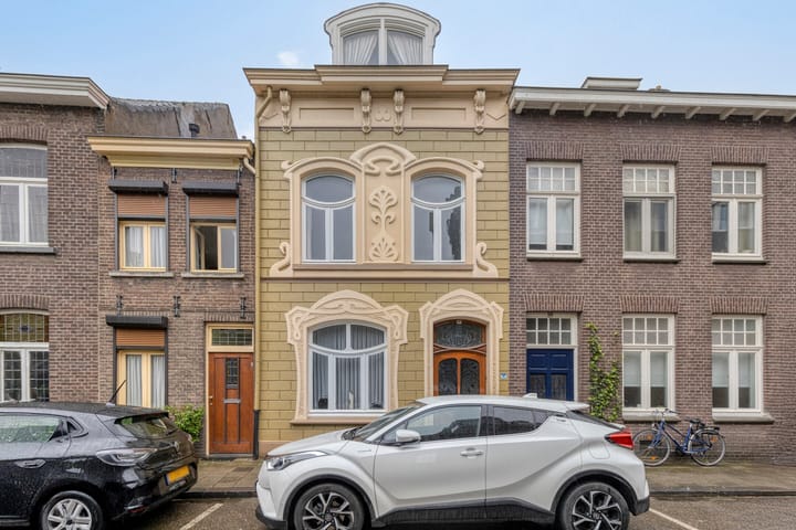 Foto 4 van Voogdijstraat 18