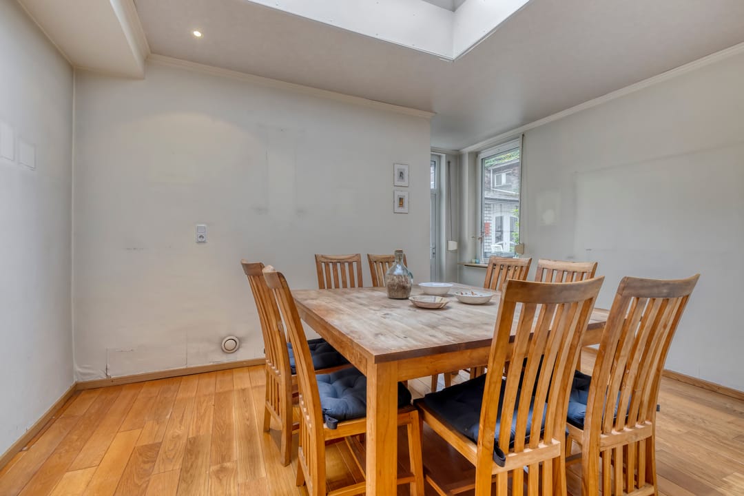 Foto 16 van Voogdijstraat 18