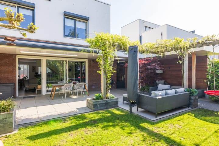 Photo 64 of Snoekstraat 4