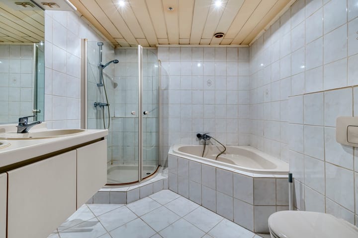 Foto 28 van Voogdijstraat 18