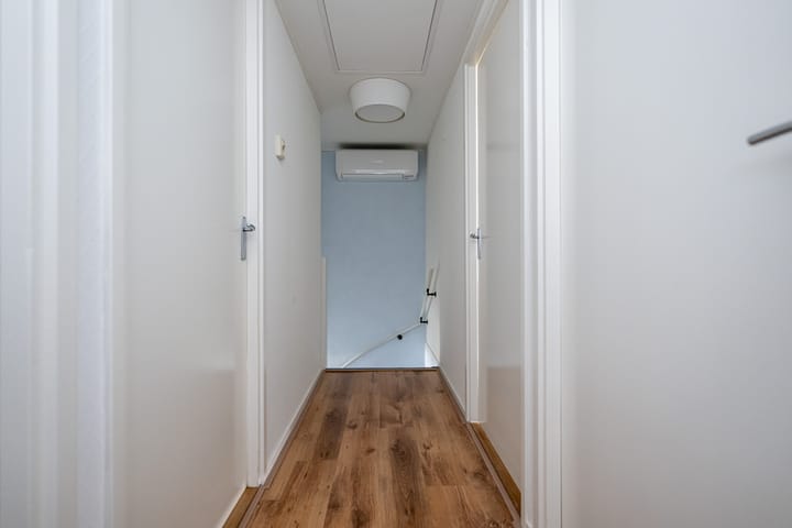 Photo 19 of Prins Hendrikstraat 19