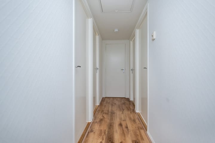 Photo 20 of Prins Hendrikstraat 19