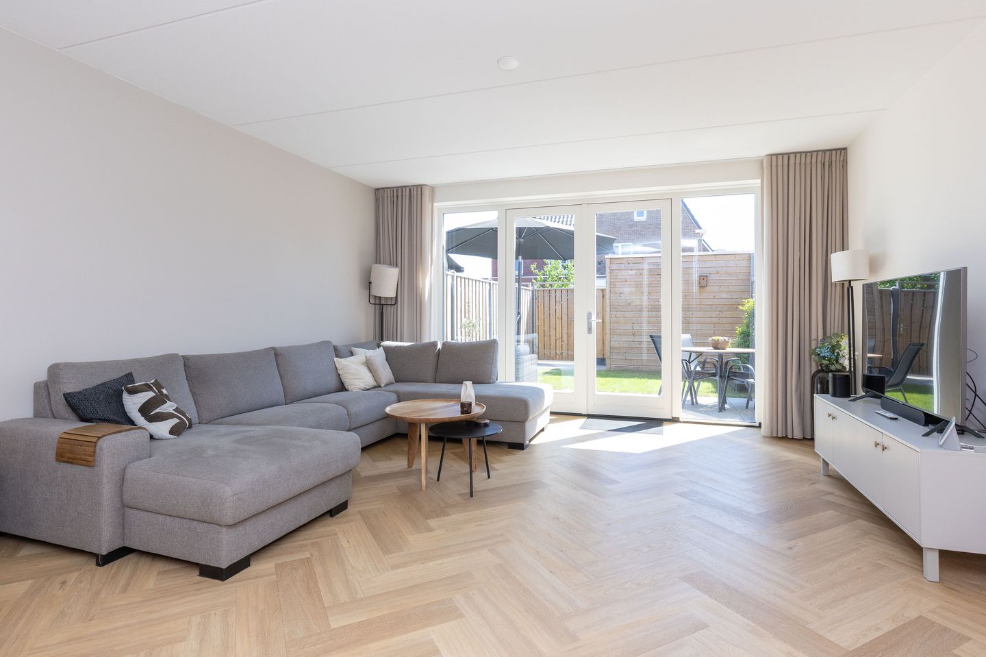 Foto 14 van Elle Molstraat 33