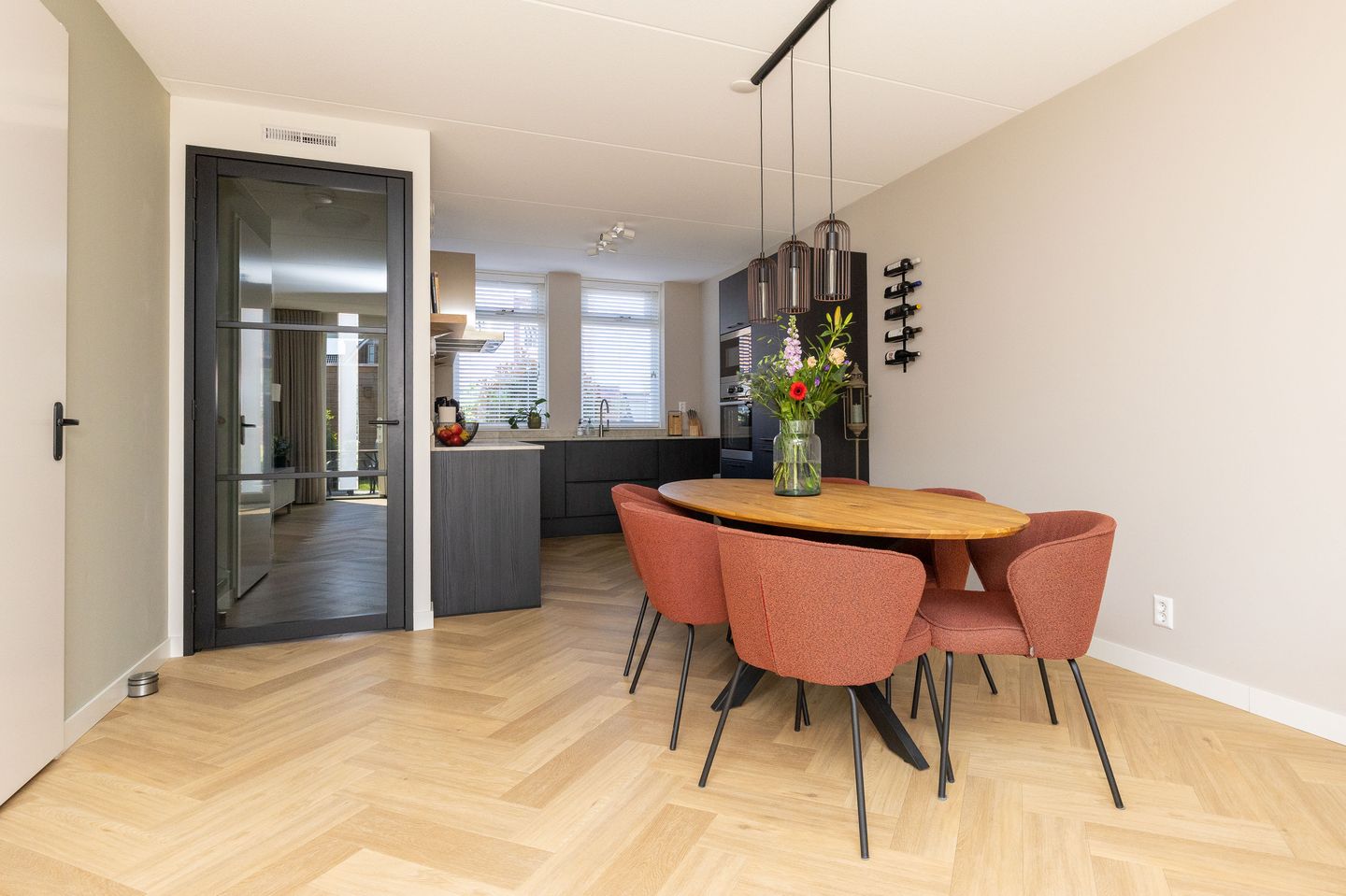 Foto 19 van Elle Molstraat 33