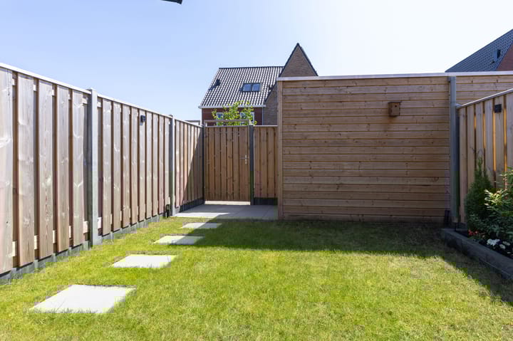 Foto 40 van Elle Molstraat 33