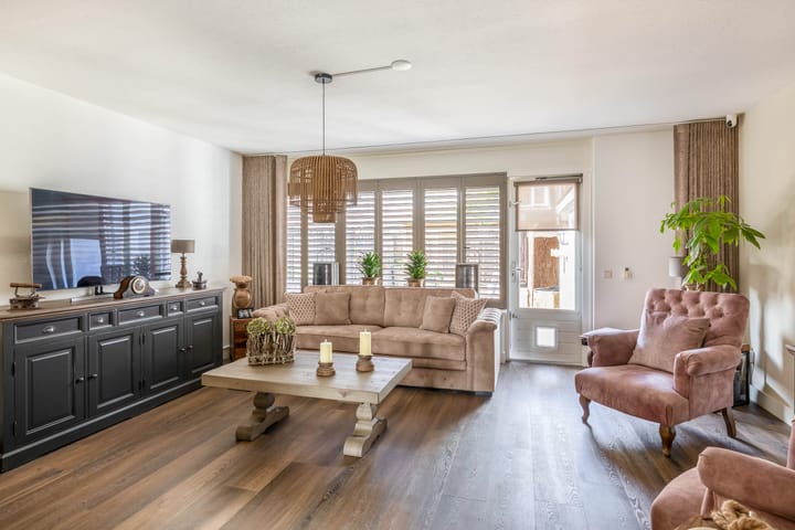 Foto 1 van Sneeuwwit 3