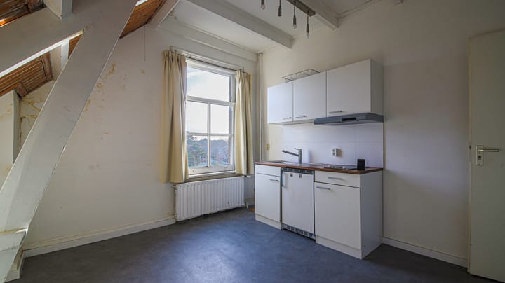 Foto 42 van Kostverlorenstraat 131