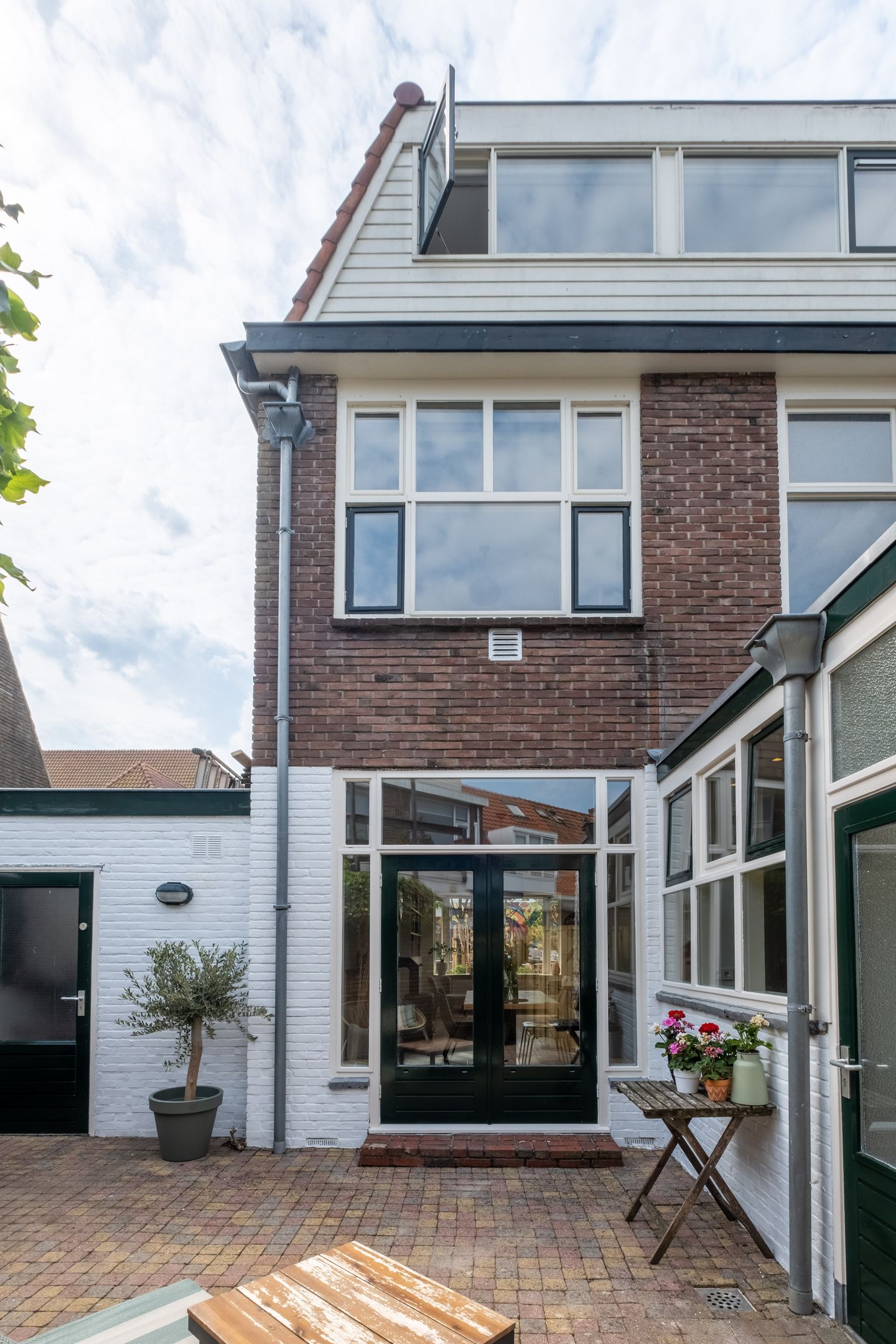 Foto 65 van Achlumerstraat 6