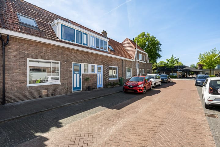 Foto 33 van Pioenstraat 6