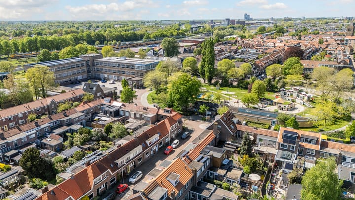 Foto 34 van Pioenstraat 6