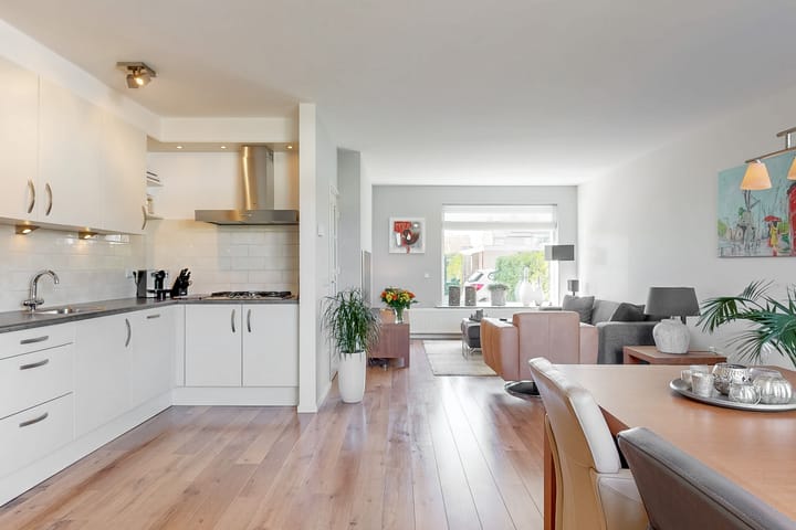 Foto 2 van Dobbestraat 58