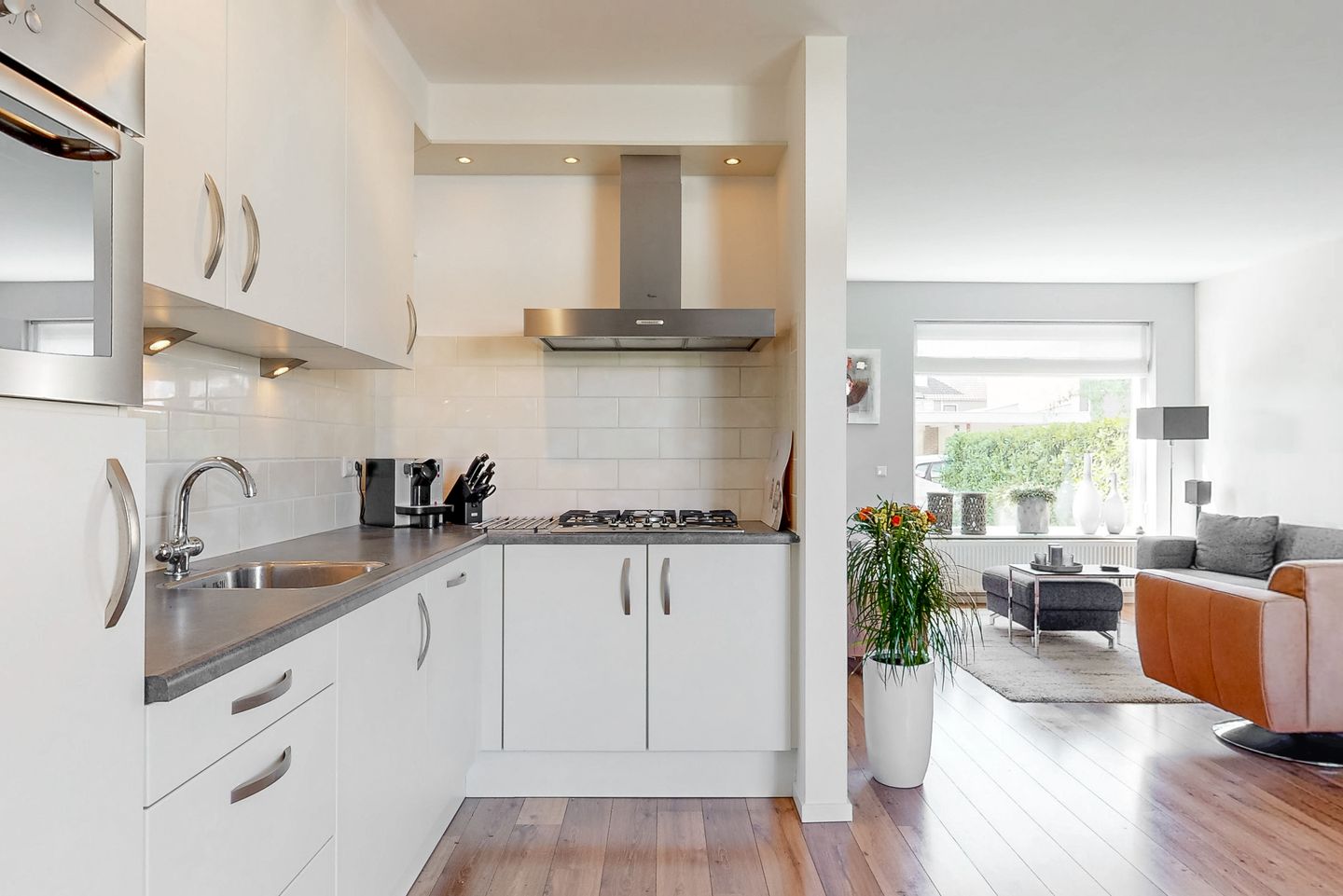 Foto 5 van Dobbestraat 58