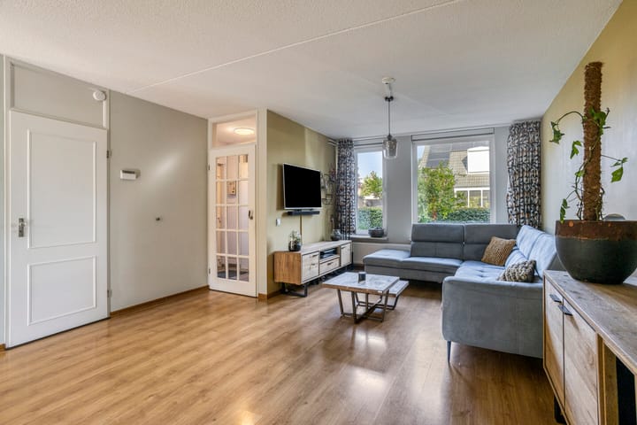 Foto 2 van Bruine Akkers 63