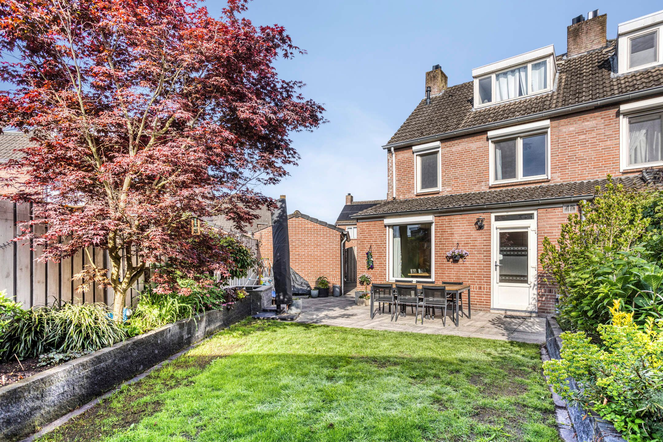 Photo 6 of Bruine Akkers 63