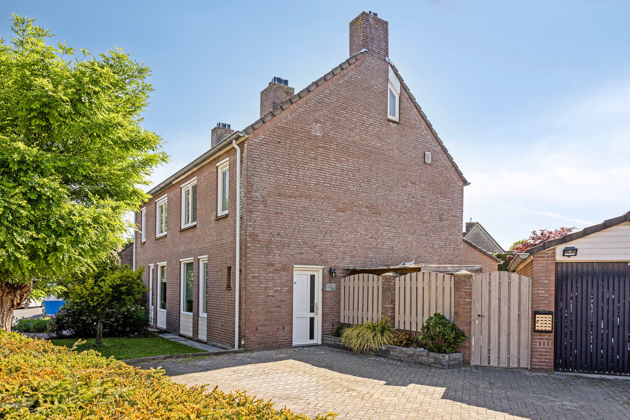 Photo 9 of Bruine Akkers 63