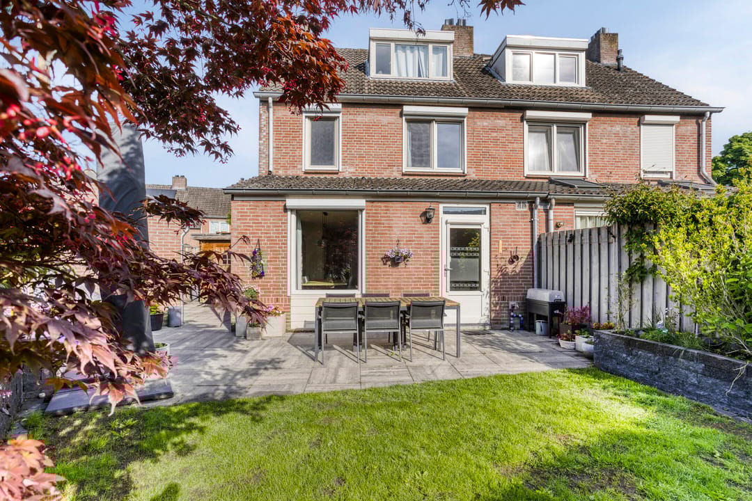 Photo 32 of Bruine Akkers 63