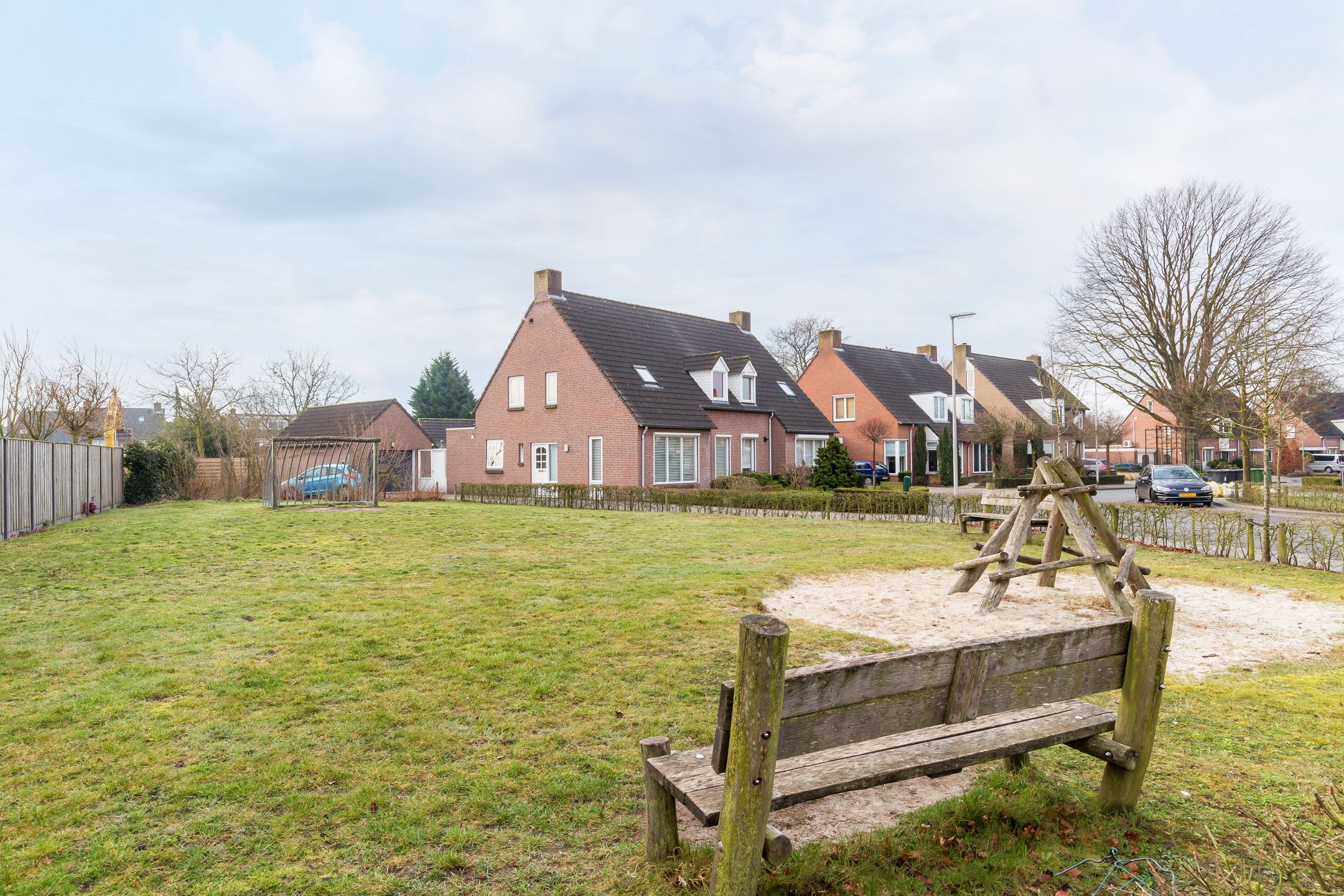 Photo 42 of Bruine Akkers 63