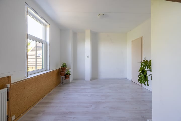 Foto 64 van Zelhemseweg 11