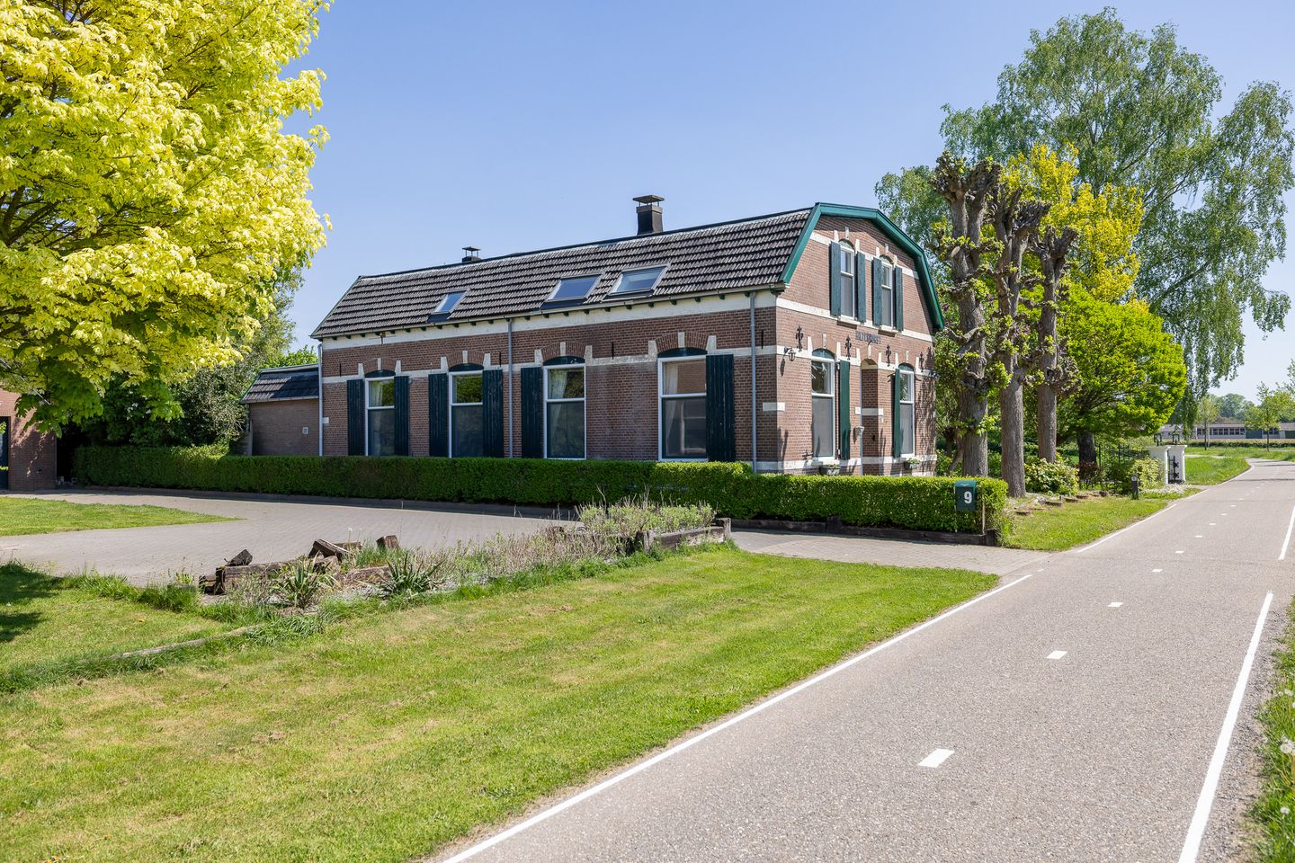 Foto 70 van Zelhemseweg 11