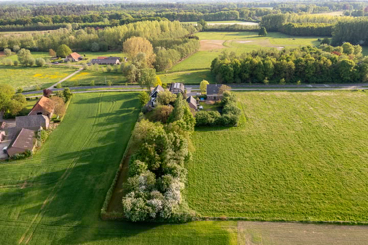 Foto 75 van Zelhemseweg 11