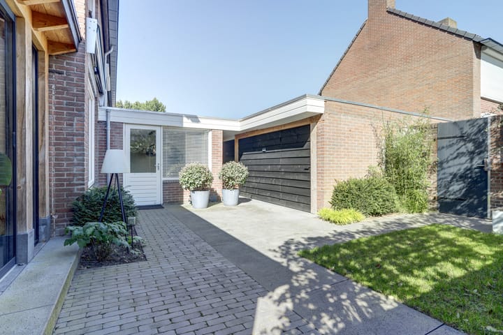 Foto 52 van Willem van Oranjelaan 66