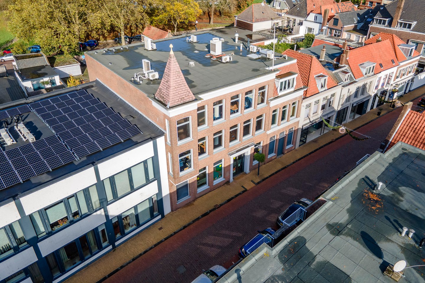 Bekijk foto 1 van Haarstraat 65