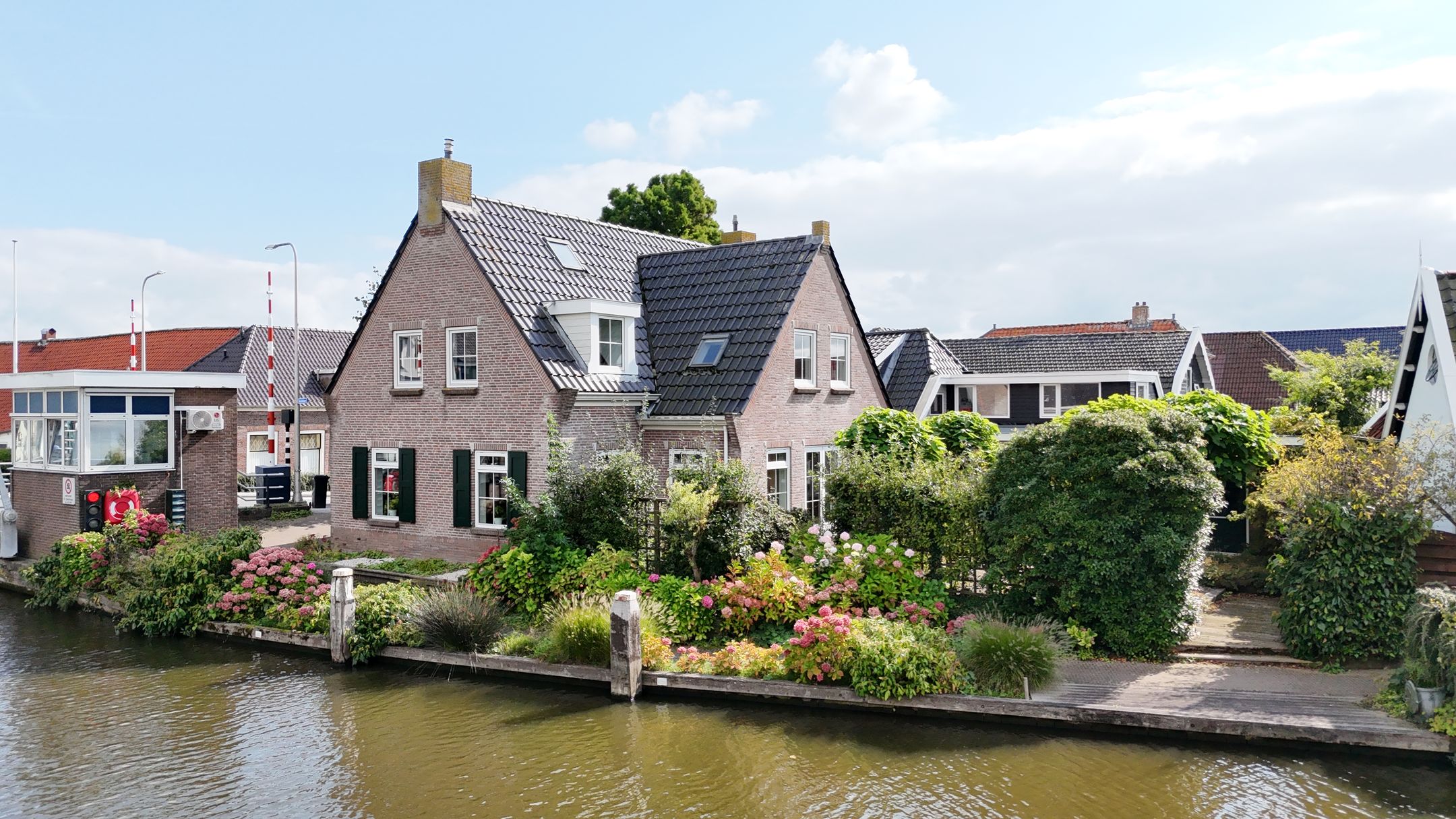 Foto 21 van Willem van der Veldenweg 3