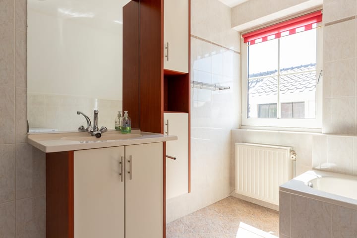 Foto 29 van Willem van der Veldenweg 3