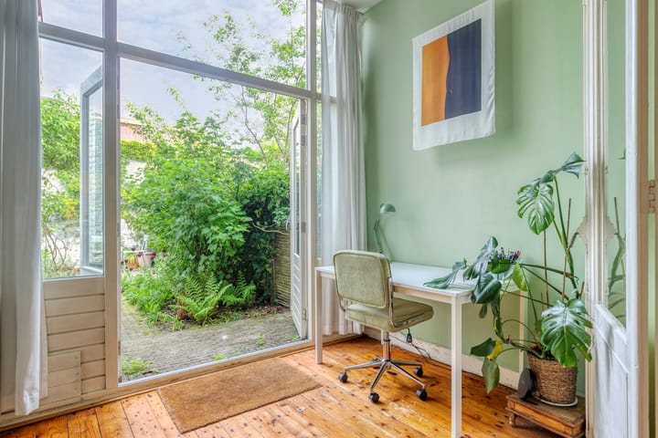 Foto 11 van Drie Octoberstraat 19