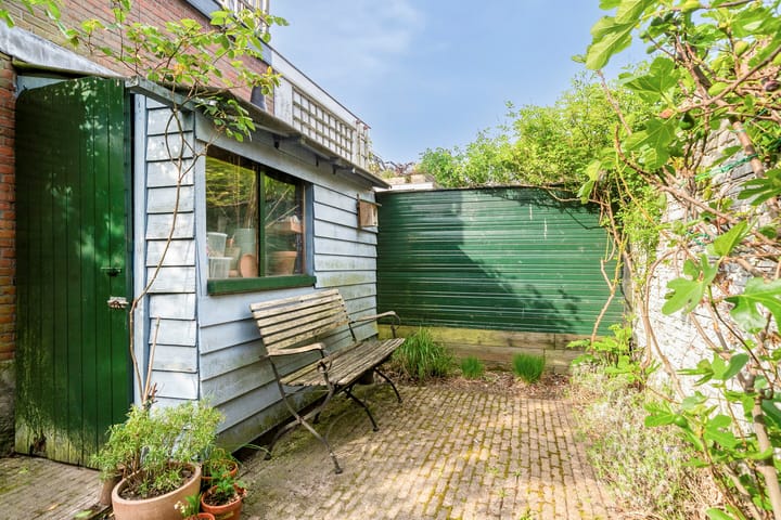 Foto 14 van Drie Octoberstraat 19