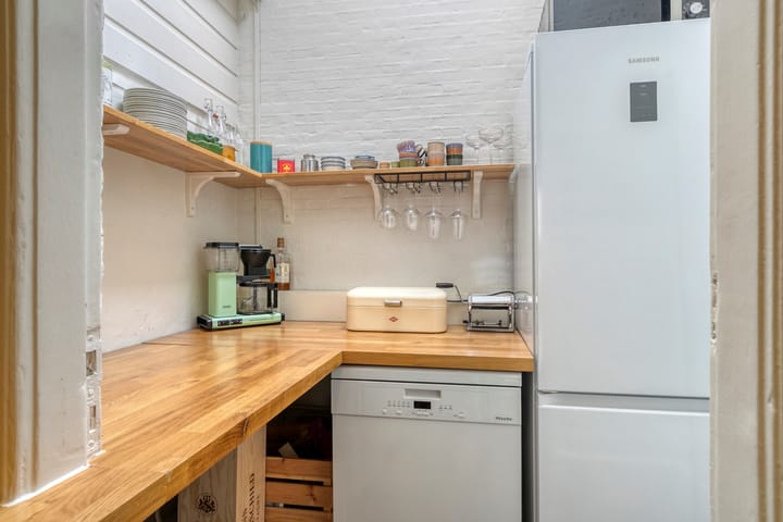 Foto 20 van Drie Octoberstraat 19