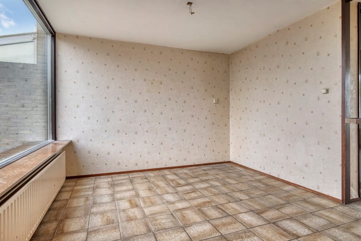 Photo 8 of Wagenaarstraat 329