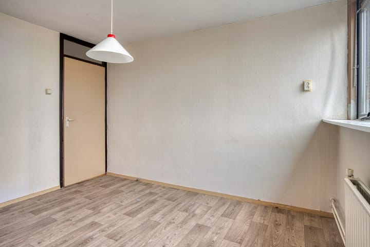 Photo 19 of Wagenaarstraat 329